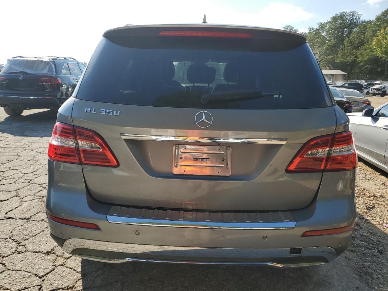 2015 Mercedes-Benz Ml 350 VIN: 4JGDA5JB9FA527917 Lot: 74818144