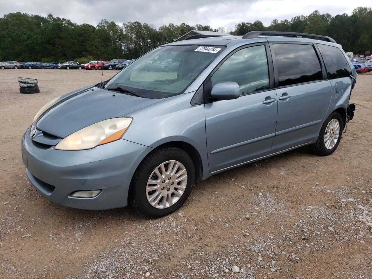 2010 Toyota Sienna Xle zu verkaufen in Charles City, VA - Rear End