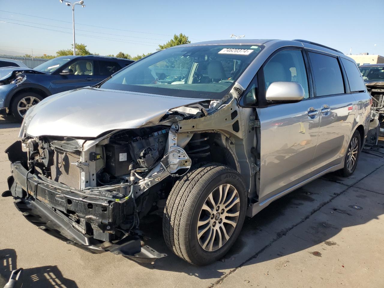 5TDYZ3DC6JS951803 2018 TOYOTA SIENNA - Image 1