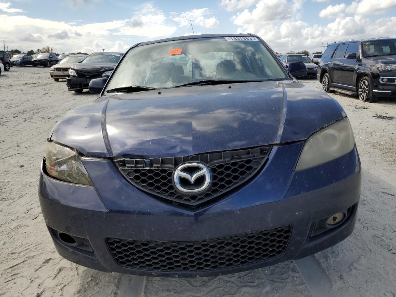 2009 Mazda 3 - Image 5