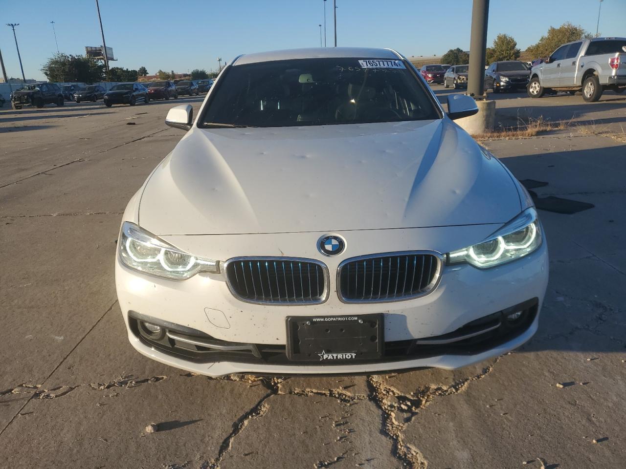 VIN WBA8E1C52JA755922 2018 BMW 3 SERIES no.5