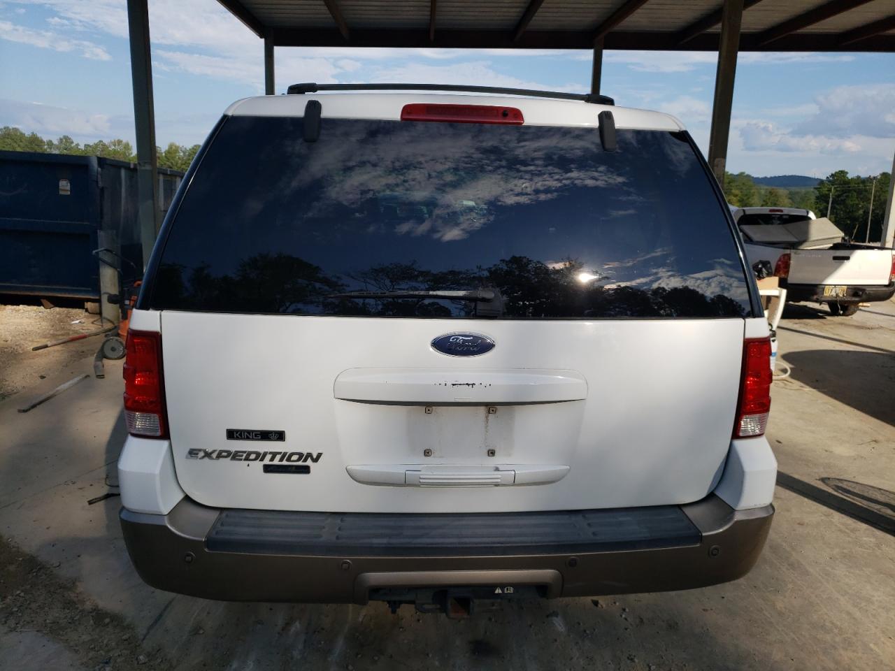 1FMPU17L24LB89940 2004 Ford Expedition Eddie Bauer