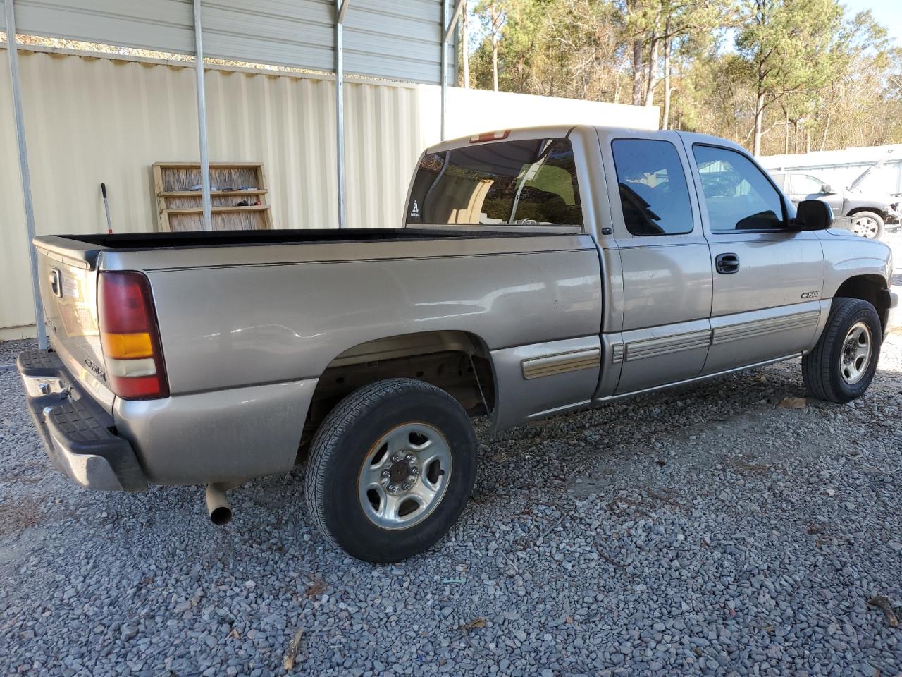 1999 Chevrolet Silverado - Image 3