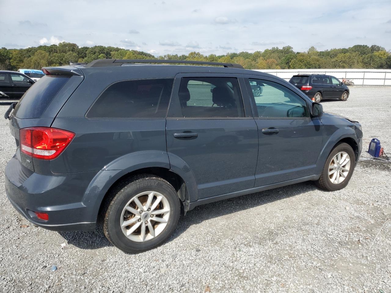 2018 Dodge Journey - Image 3