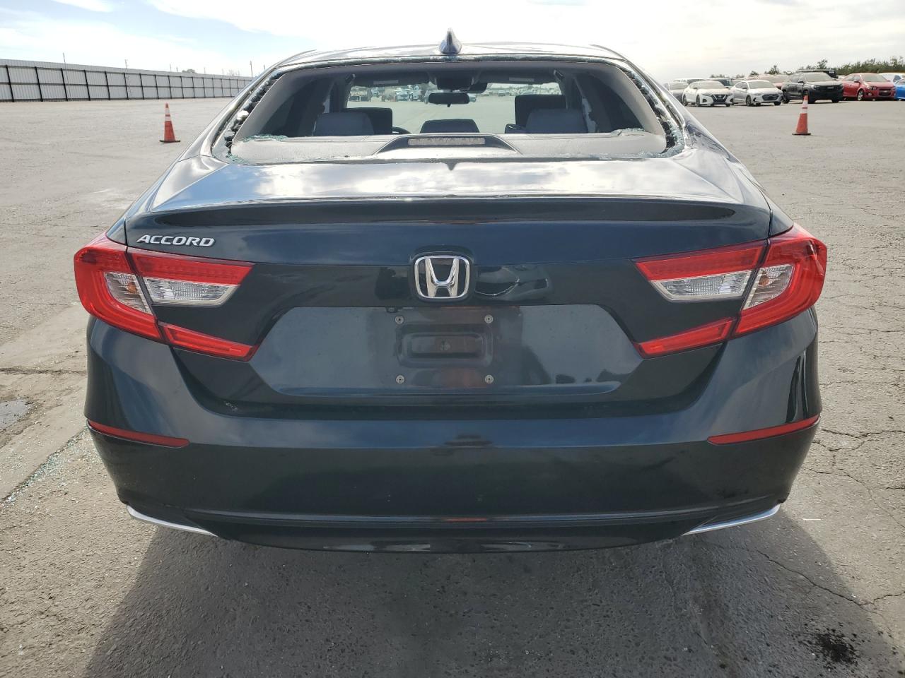 2018 Honda Accord - Image 6