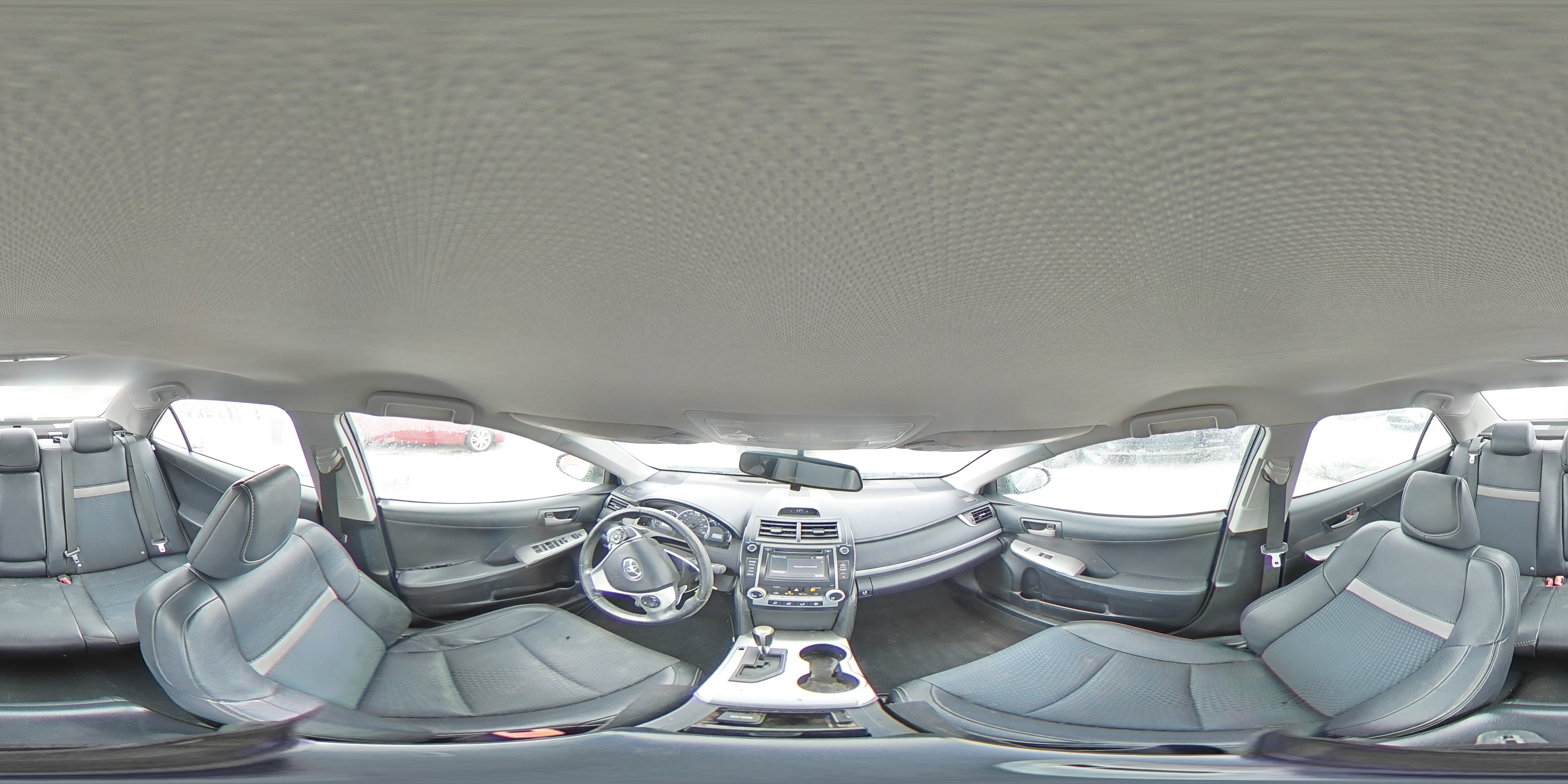 2014 Toyota Camry - Image 14