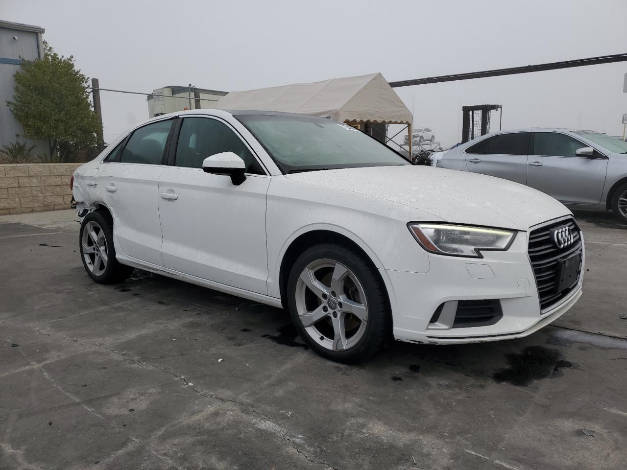 VIN WAUAUGFF2K1015185 2019 AUDI A3 no.4