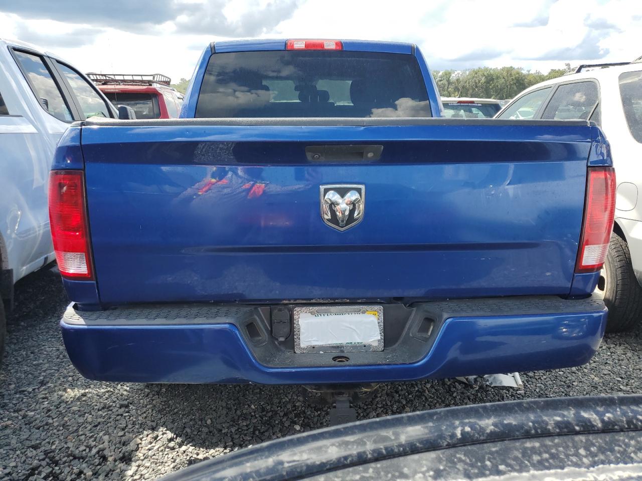 2018 Ram 1500 St VIN: 3C6RR6KG2JG249849 Lot: 79257604