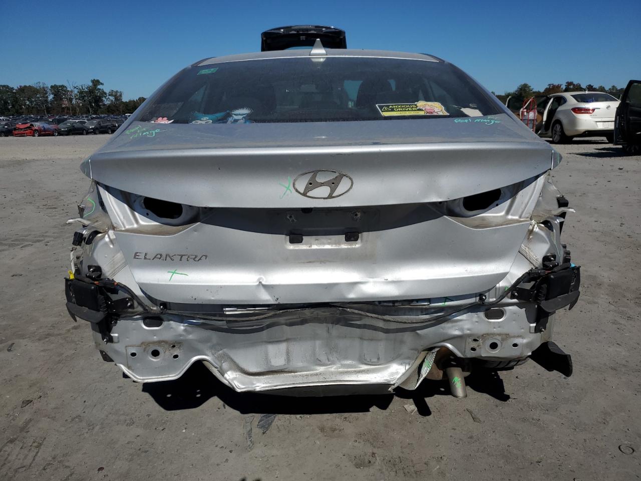 2018 Hyundai Elantra - Image 6