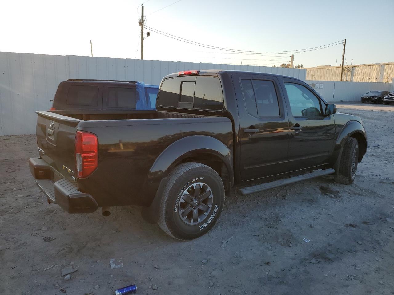 2019 Nissan Navara (Frontier) - Image 3