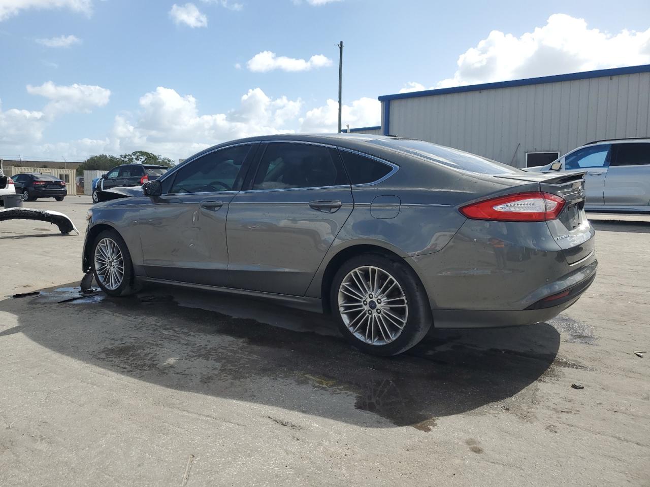 2014 Ford Fusion - Image 2
