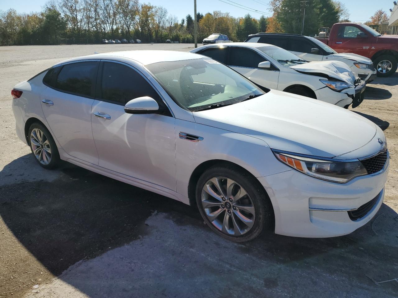 2017 Kia Optima - Image 4