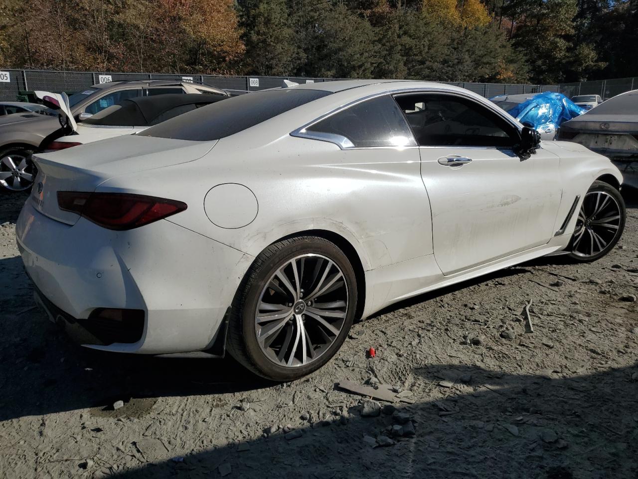 2020 Infiniti Q60 - Image 3