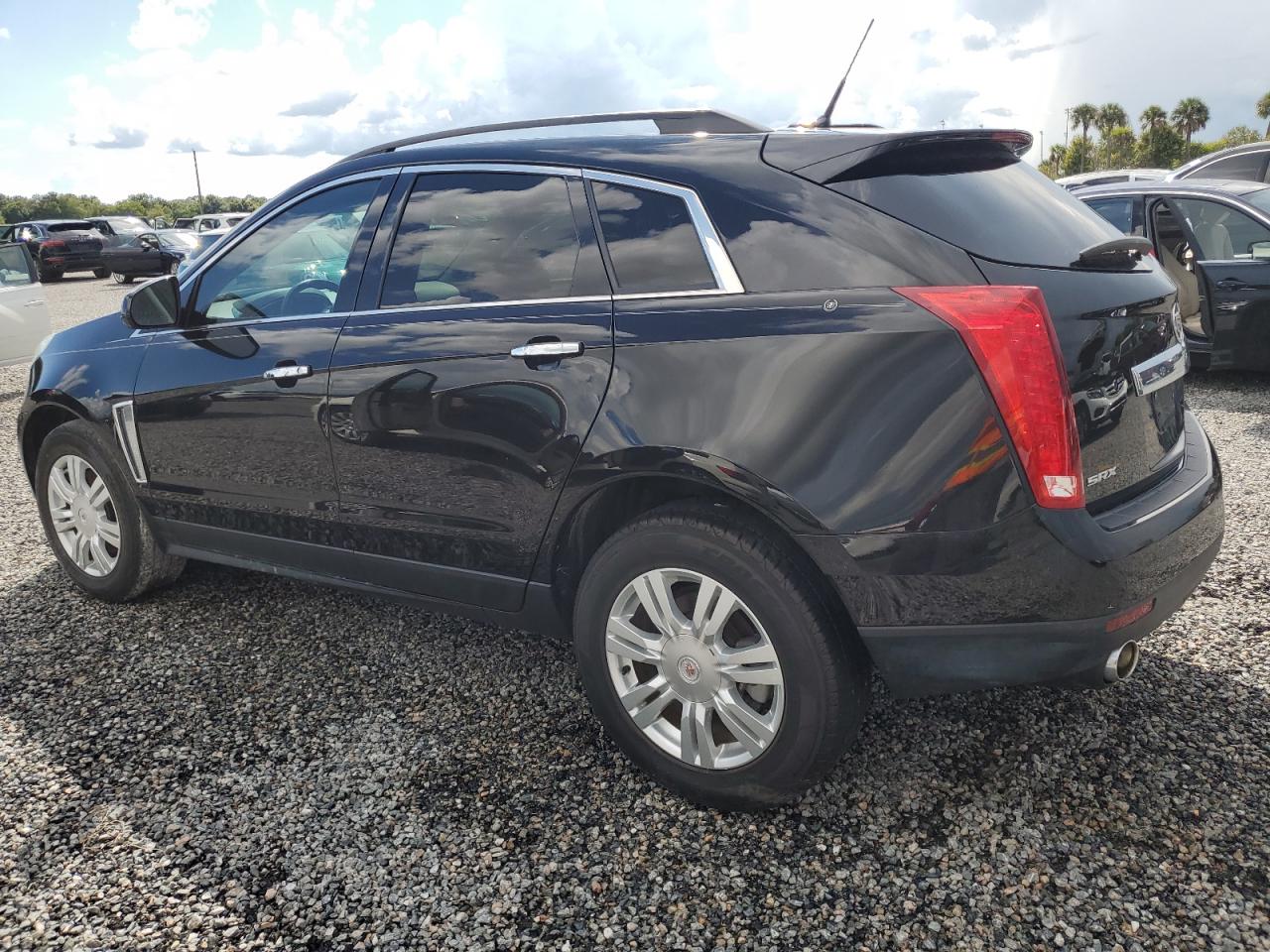 2014 Cadillac SRX - Image 2