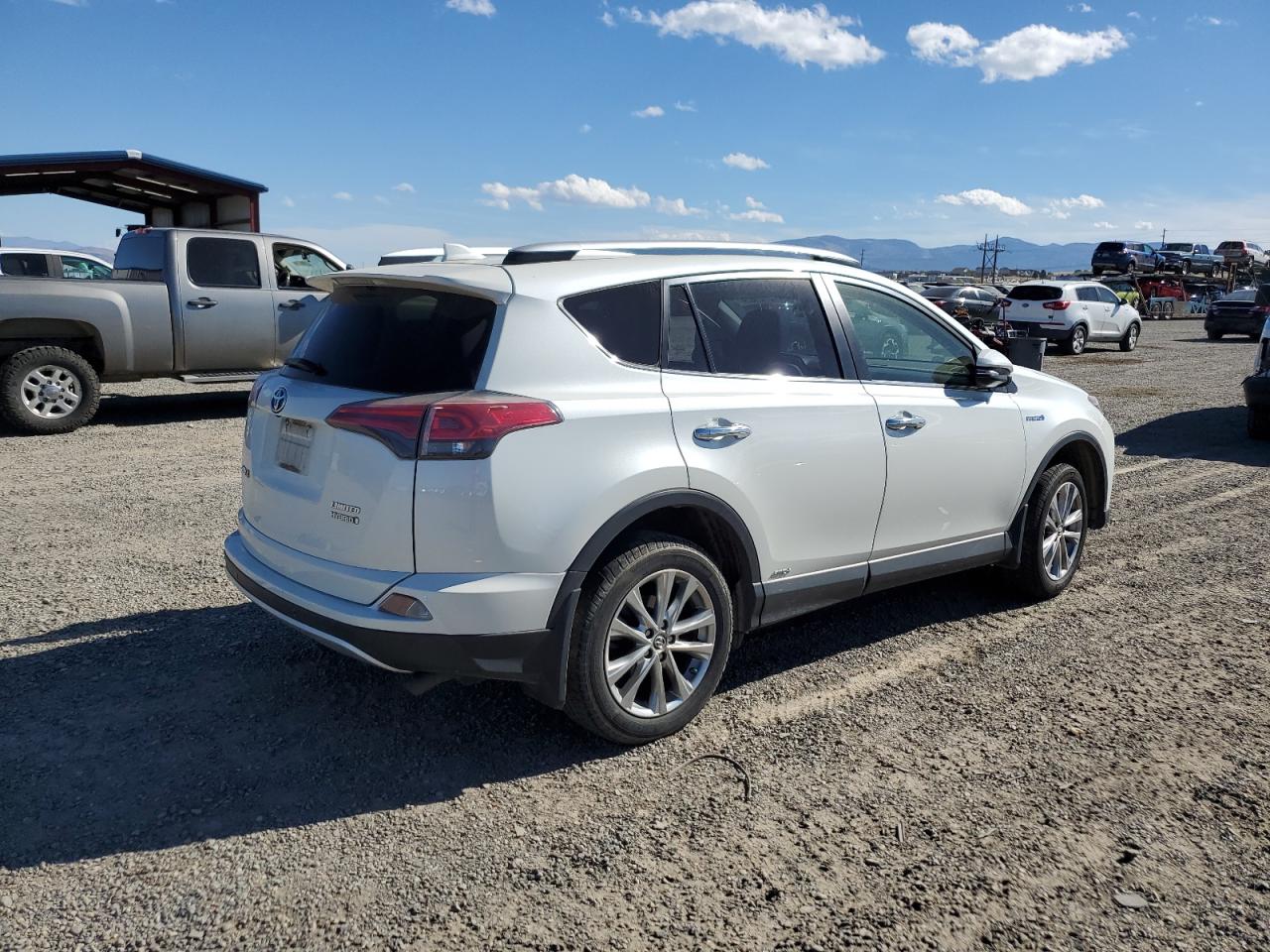 VIN JTMDJREV6GD048399 2016 TOYOTA RAV4 no.3