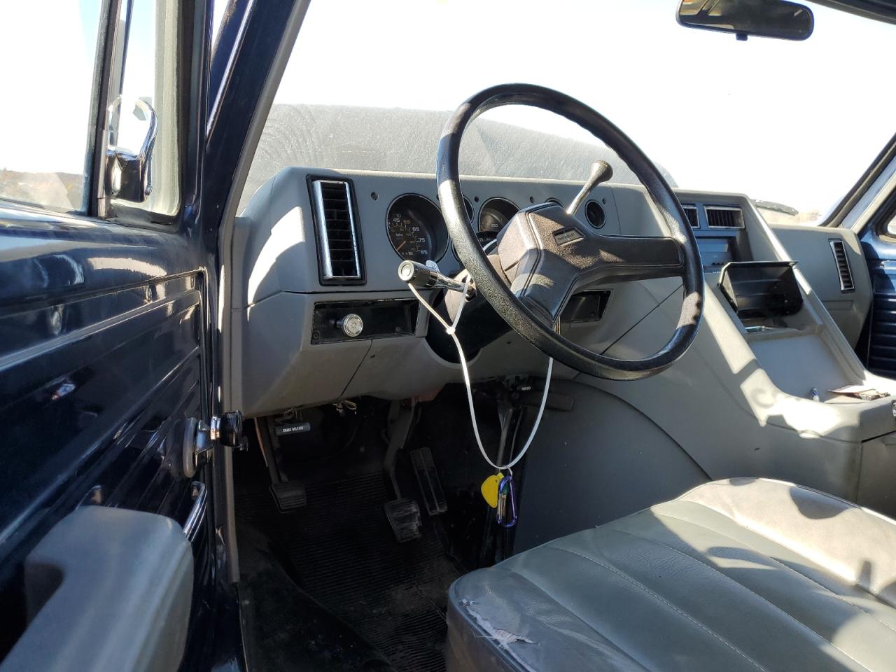 1GCEG25H5J7124768 1988 Chevrolet G20