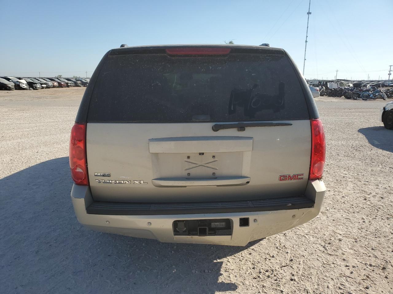 2007 GMC Yukon - Image 6