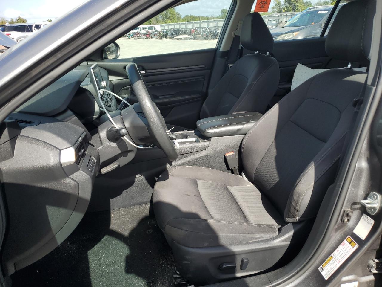 2019 Nissan Altima - Image 7