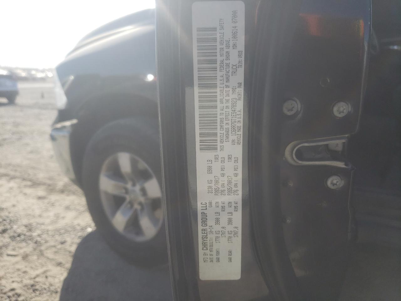 2014 RAM 1500 - Image 12