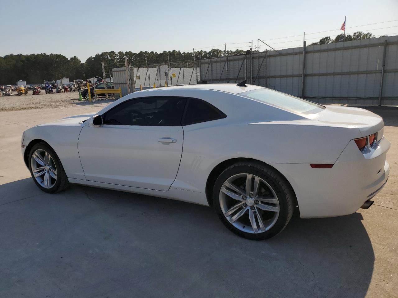 2010 Chevrolet Camaro Ls VIN: 2G1FA1EV2A9201819 Lot: 75505404