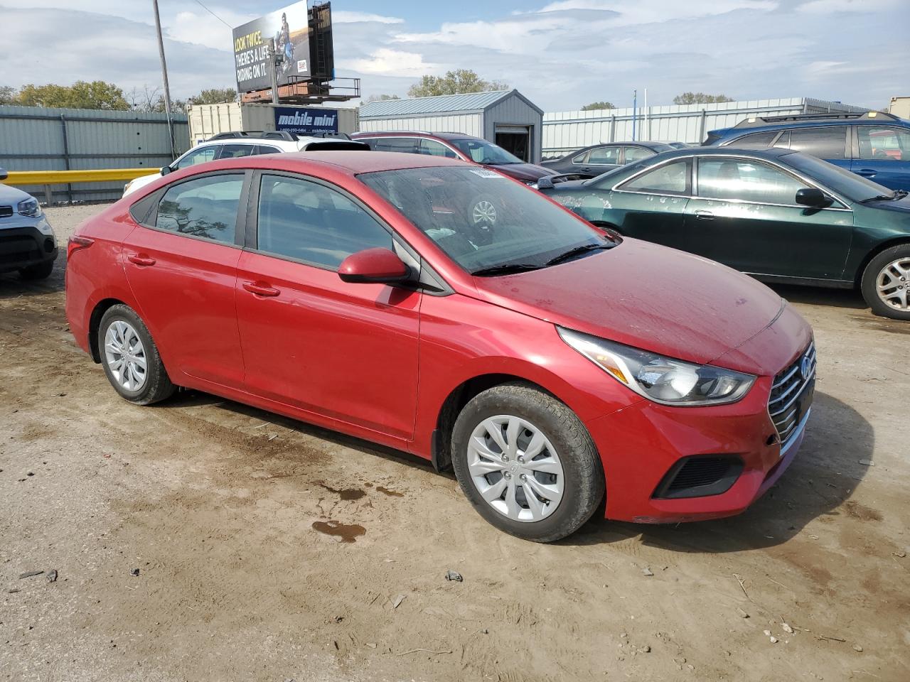 2022 Hyundai Accent - Image 4