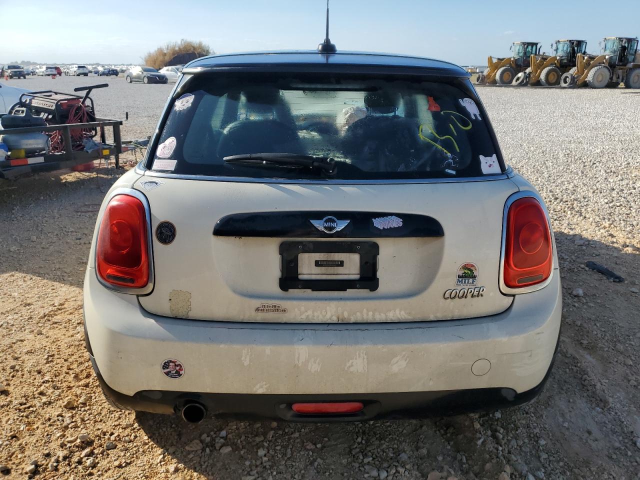 WMWXP5C38H3C64557 2017 Mini Cooper