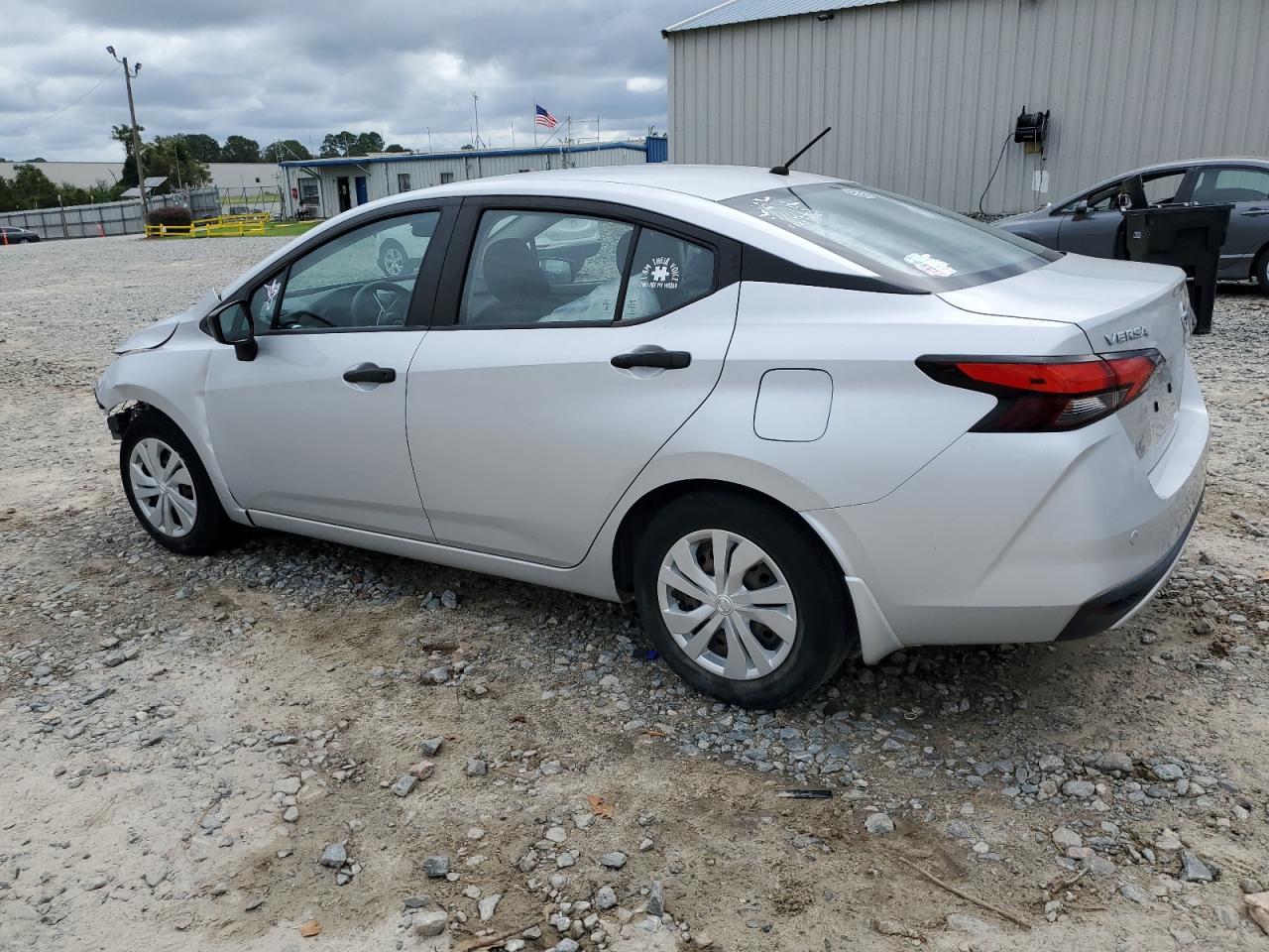 2020 Nissan Versa - Image 2