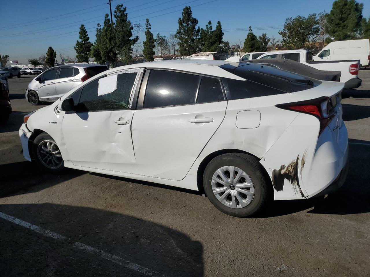 2020 Toyota Prius - Image 2