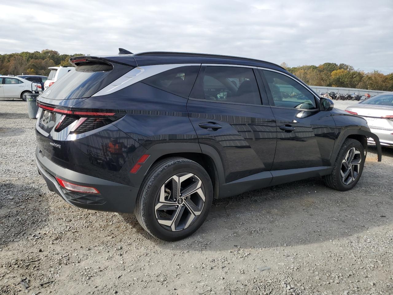 2022 Hyundai Tucson - Image 3