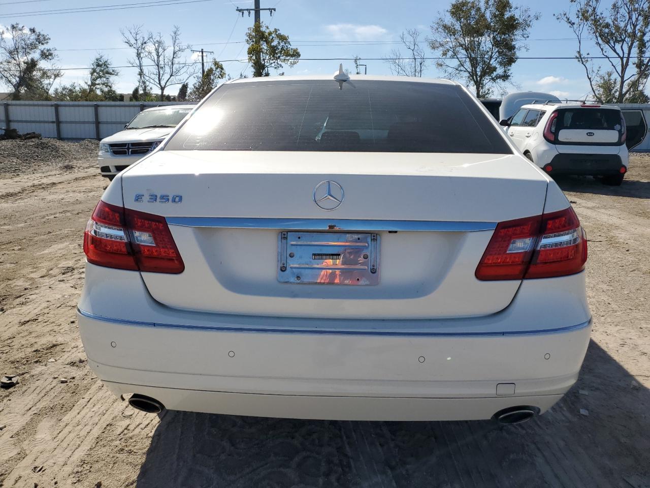 2013 Mercedes-Benz E 350 VIN: WDDHF5KB8DA695041 Lot: 76261014