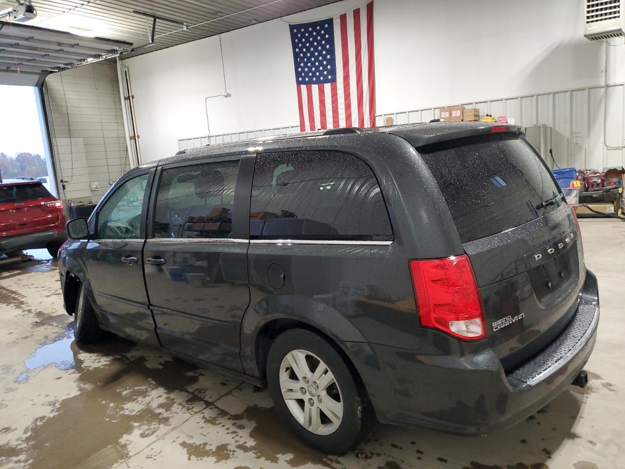 2012 Dodge Caravan - Image 2