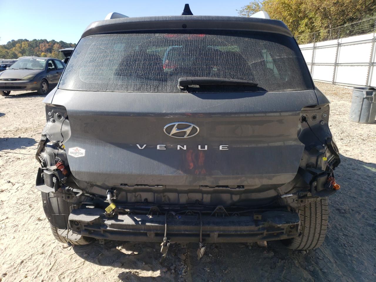 2021 Hyundai Venue - Image 6