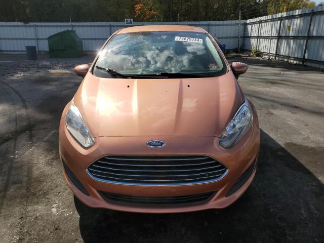  FORD FIESTA 2017 Pomarańczowy