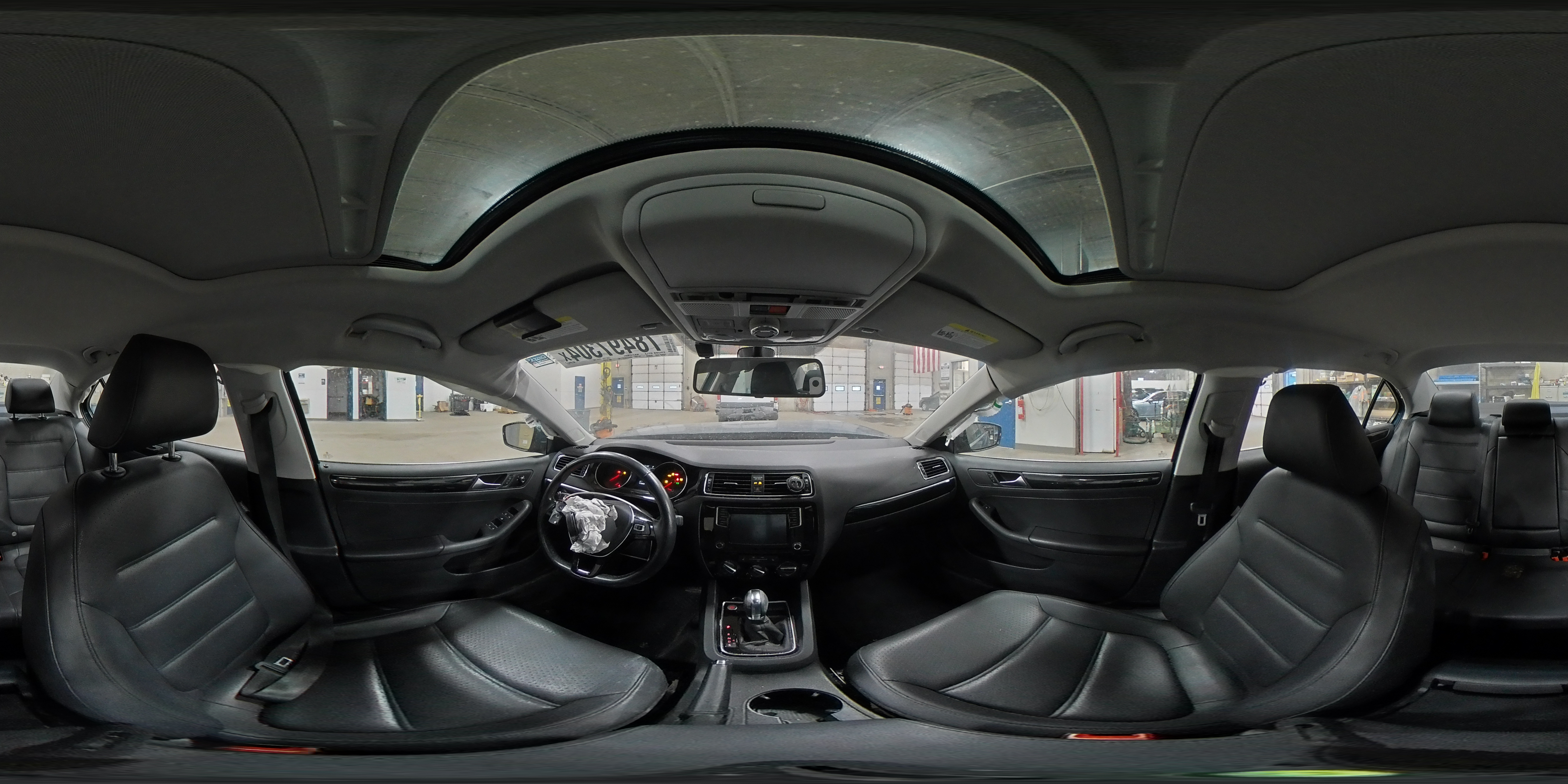 2016 Volkswagen Jetta - Image 12