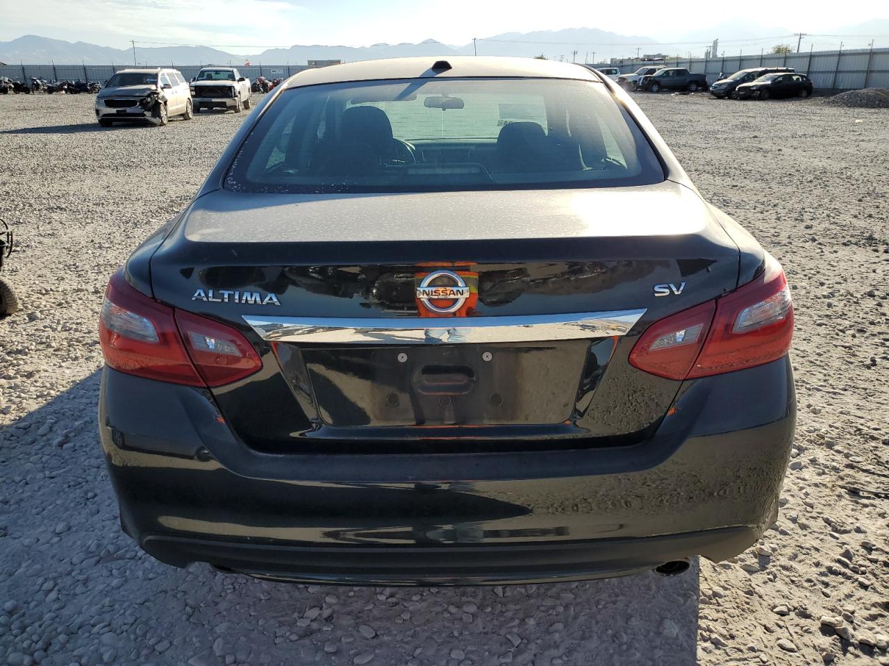 1N4AL3AP8JC207766 2018 Nissan Altima 2.5