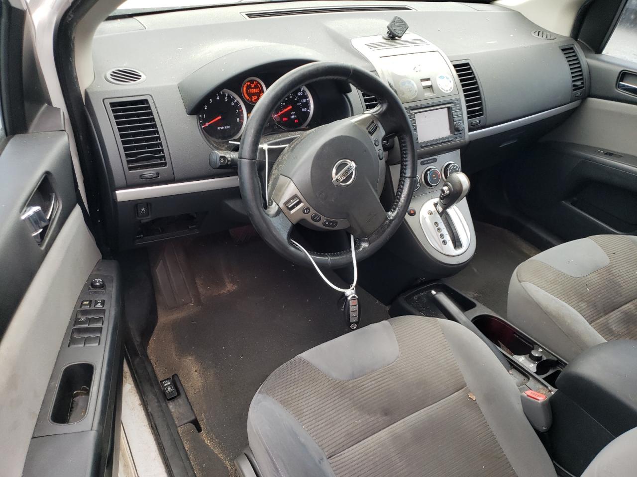 2012 Nissan Sentra - Image 8