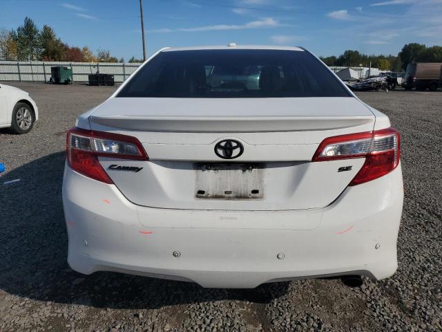  TOYOTA CAMRY 2013 Білий