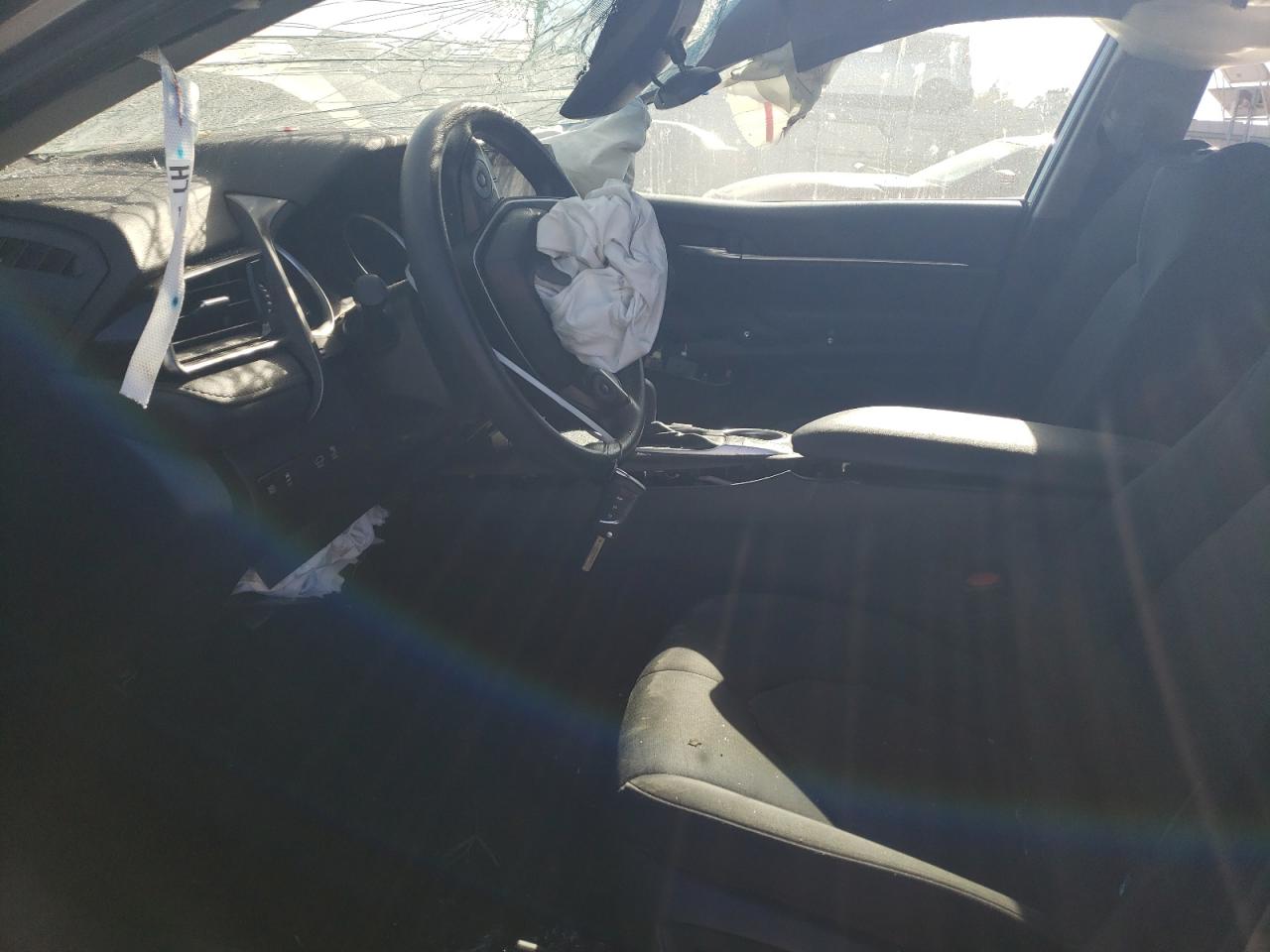 2022 Toyota Camry - Image 7