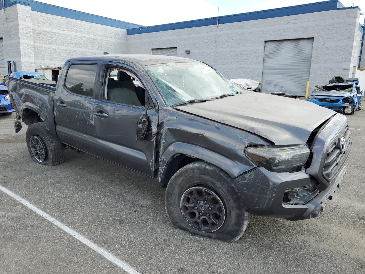 VIN 3TMCZ5AN5GM004420 2016 TOYOTA TACOMA no.4