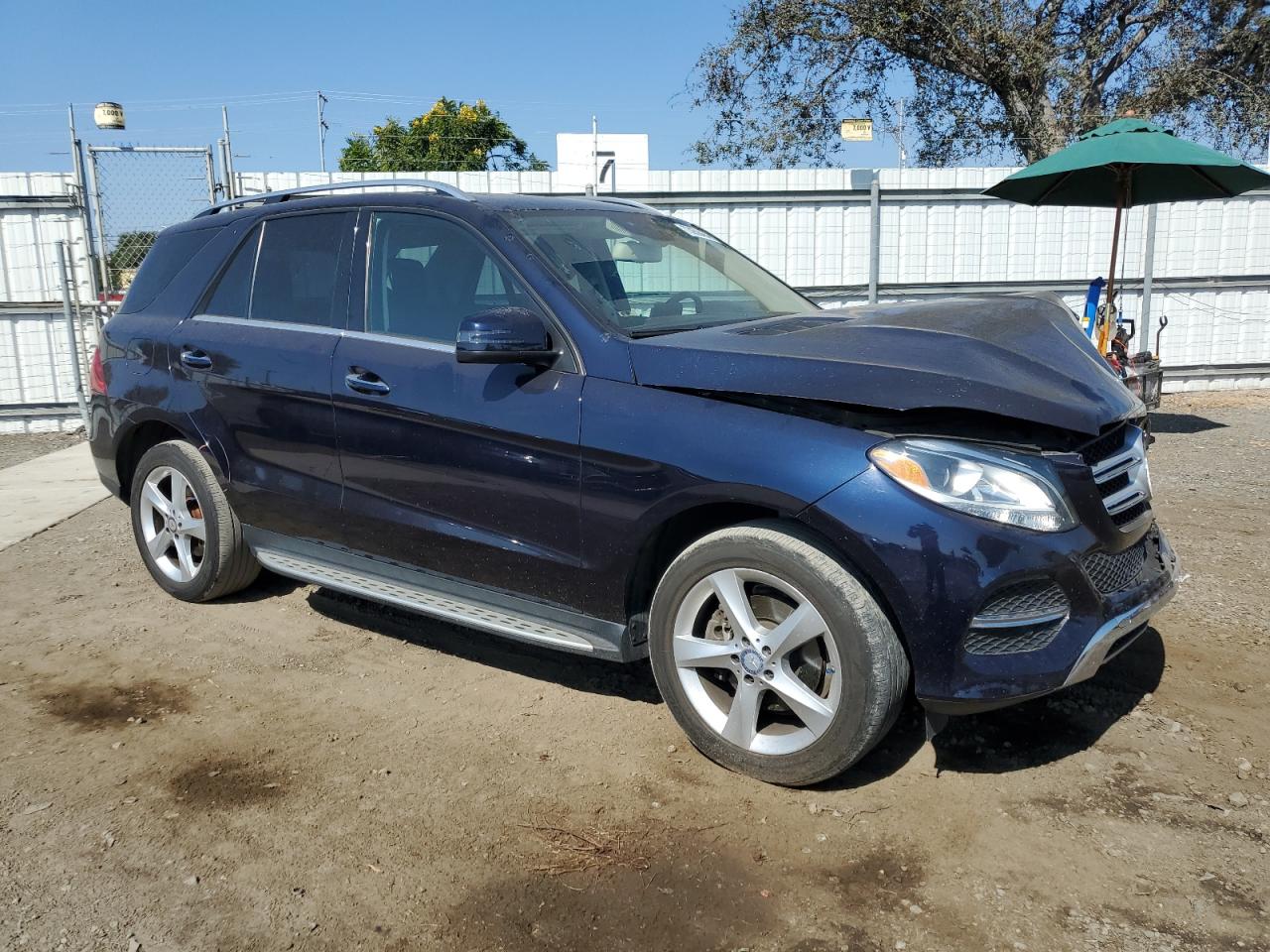 VIN 4JGDA5JB6GA763944 2016 MERCEDES-BENZ GLE-CLASS no.4