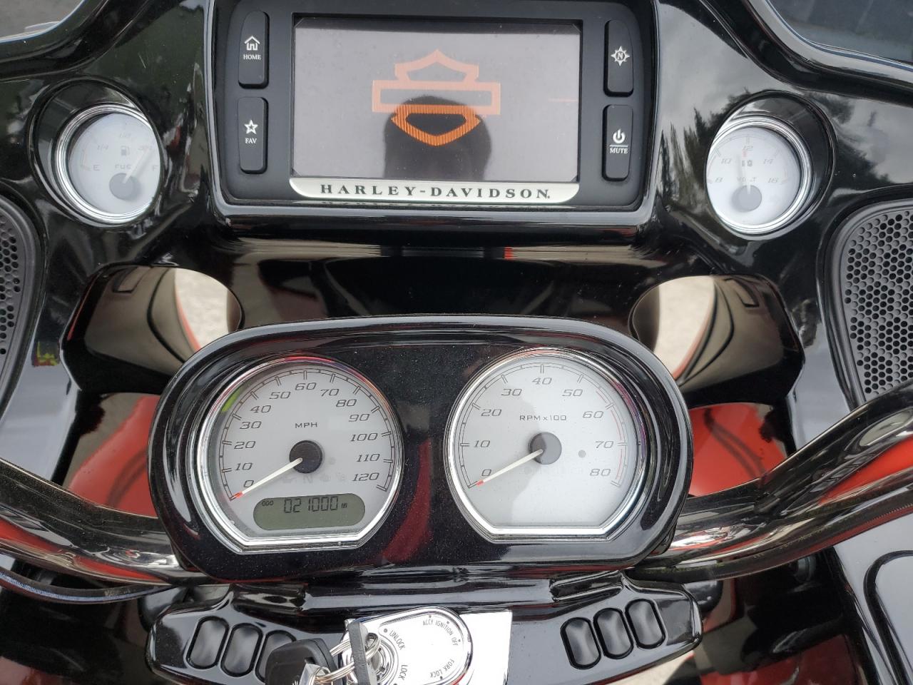 2017 Harley-Davidson Fltrxs Road Glide Special VIN: 1HD1KTC18HB639312 Lot: 75055024