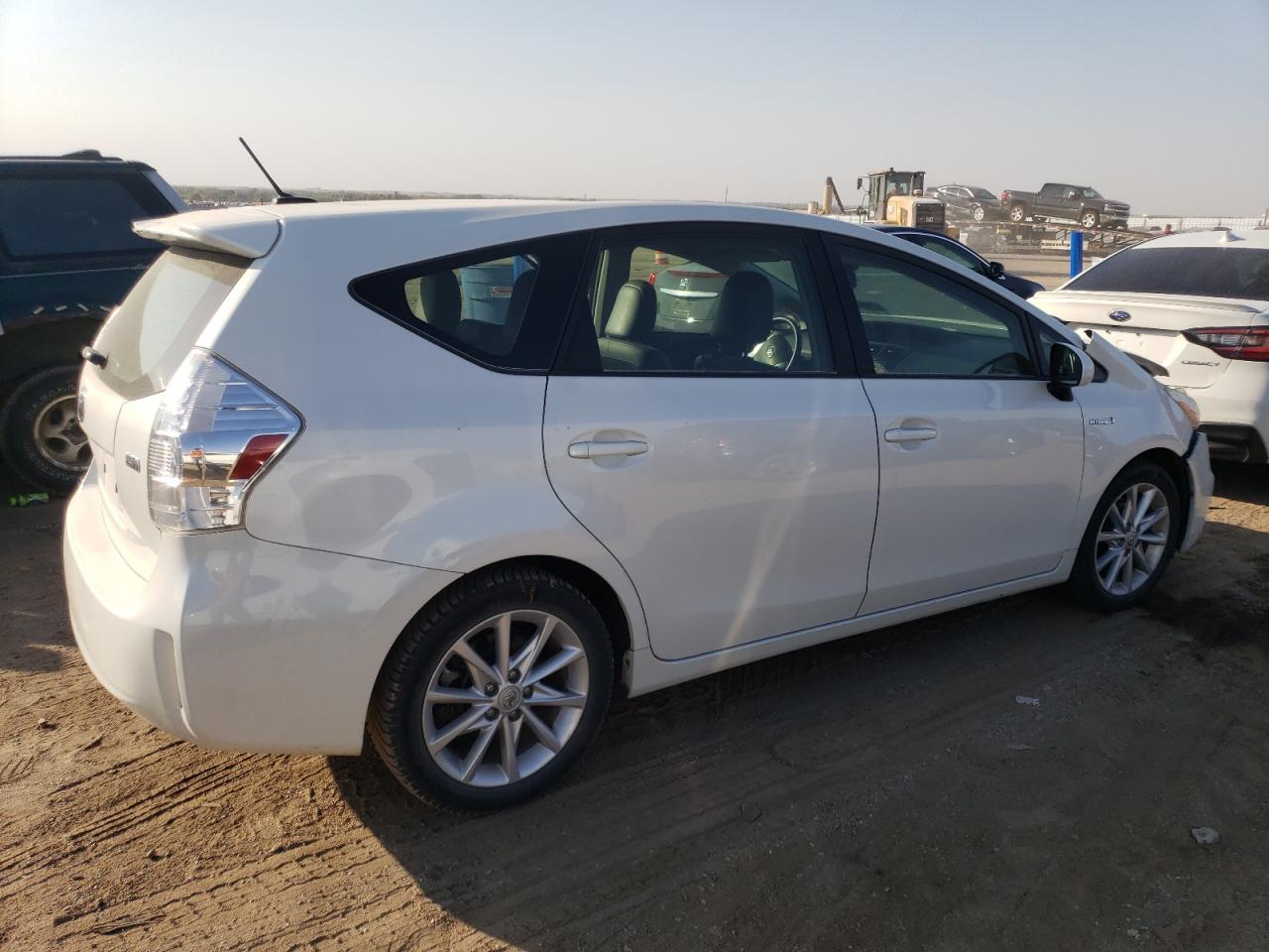 VIN JTDZN3EU0D3225013 2013 TOYOTA PRIUS no.3