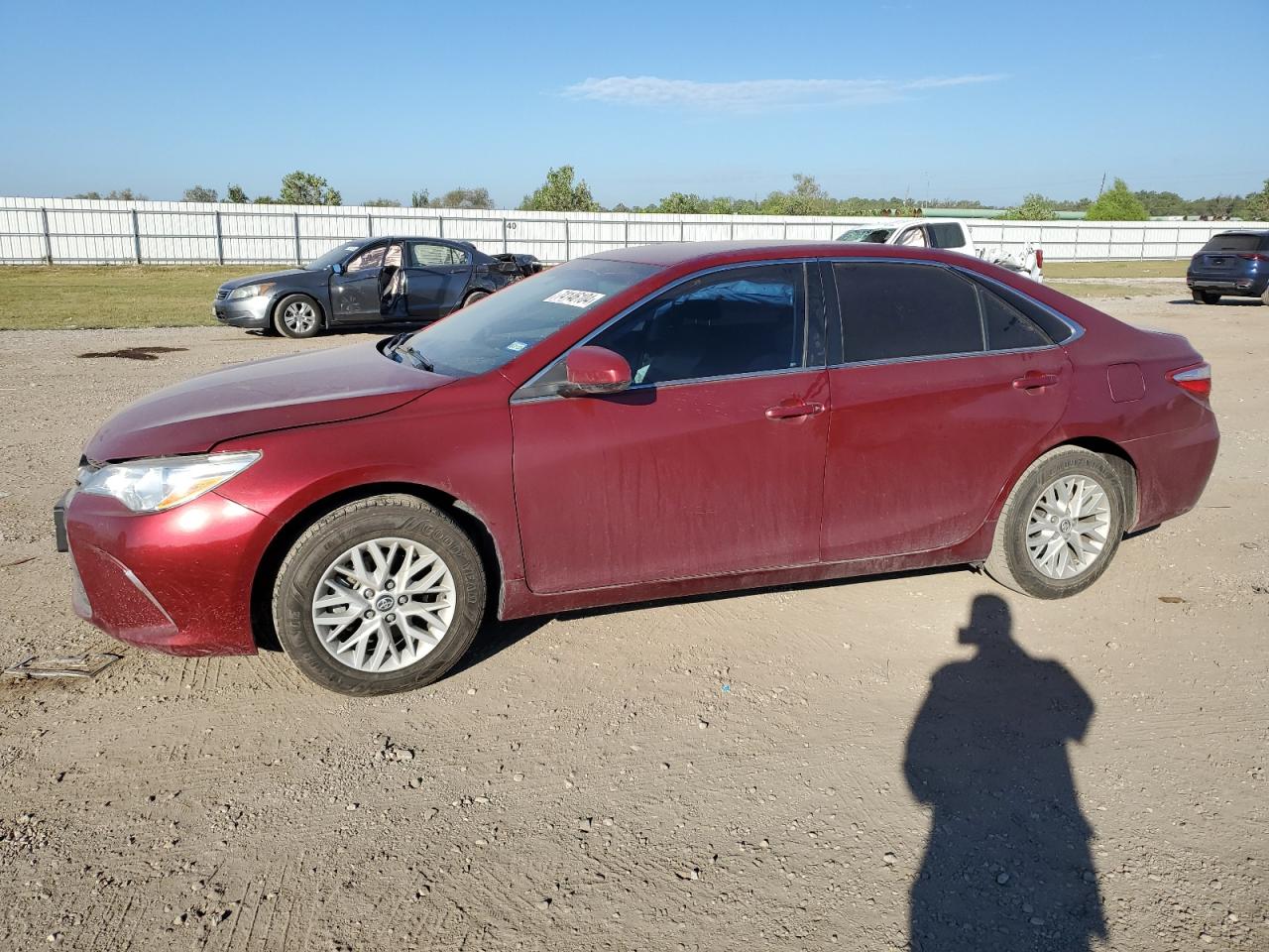 VIN 4T1BF1FK7HU749058 2017 TOYOTA CAMRY no.1