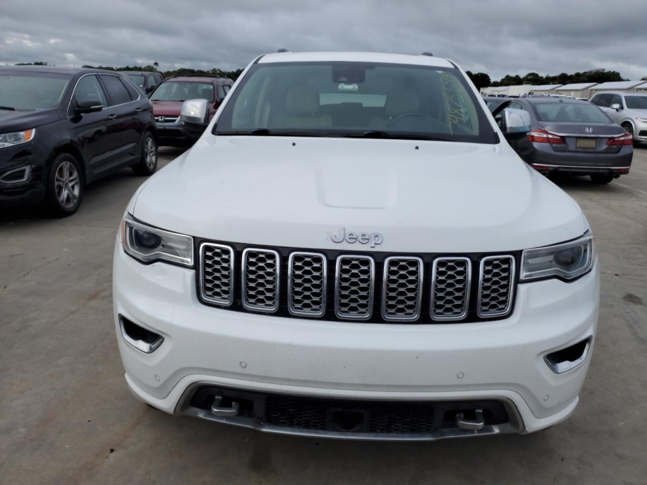 1C4RJFCGXJC441697 2018 Jeep Grand Cherokee Overland