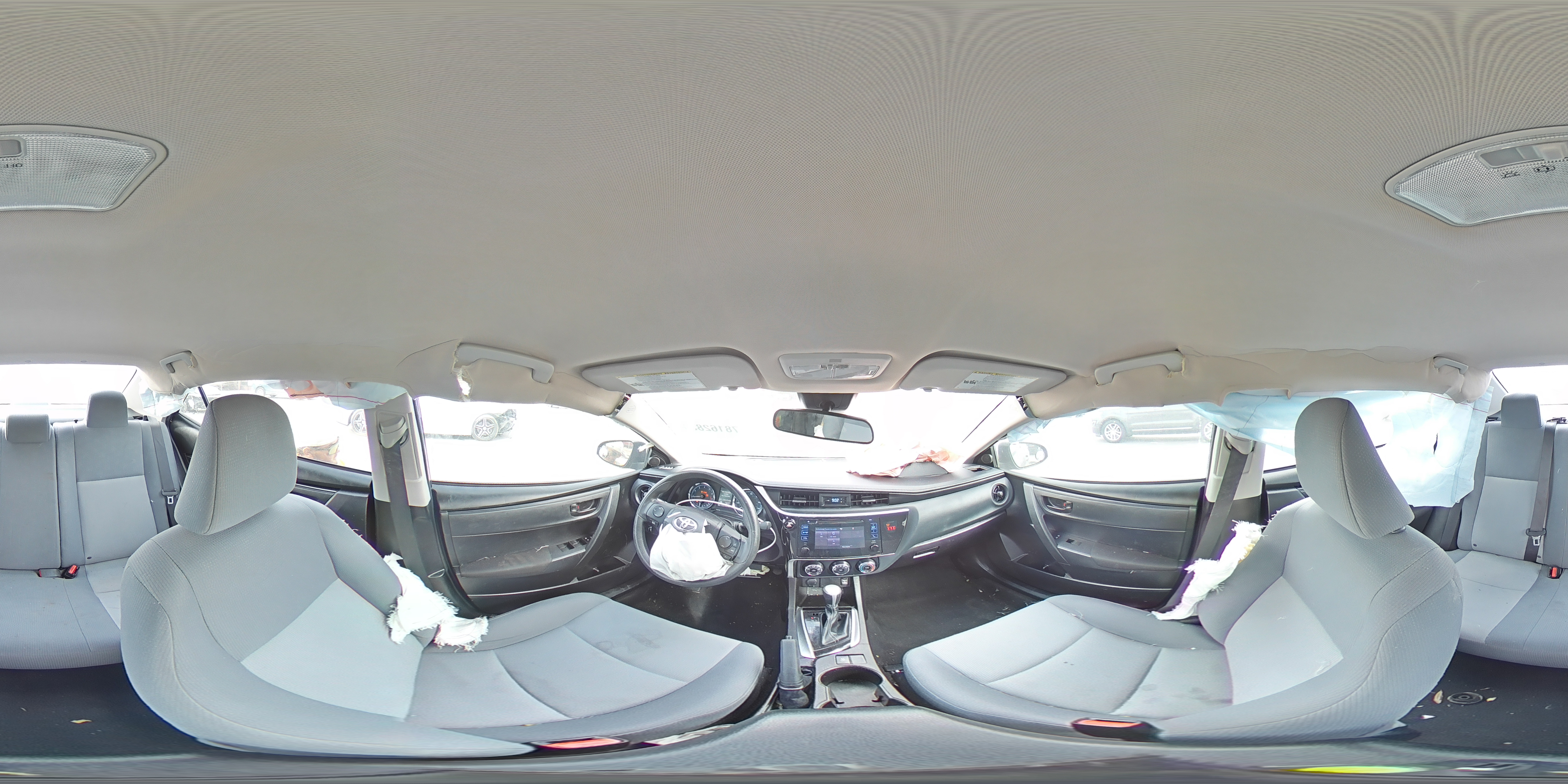 2018 Toyota Corolla - Image 12