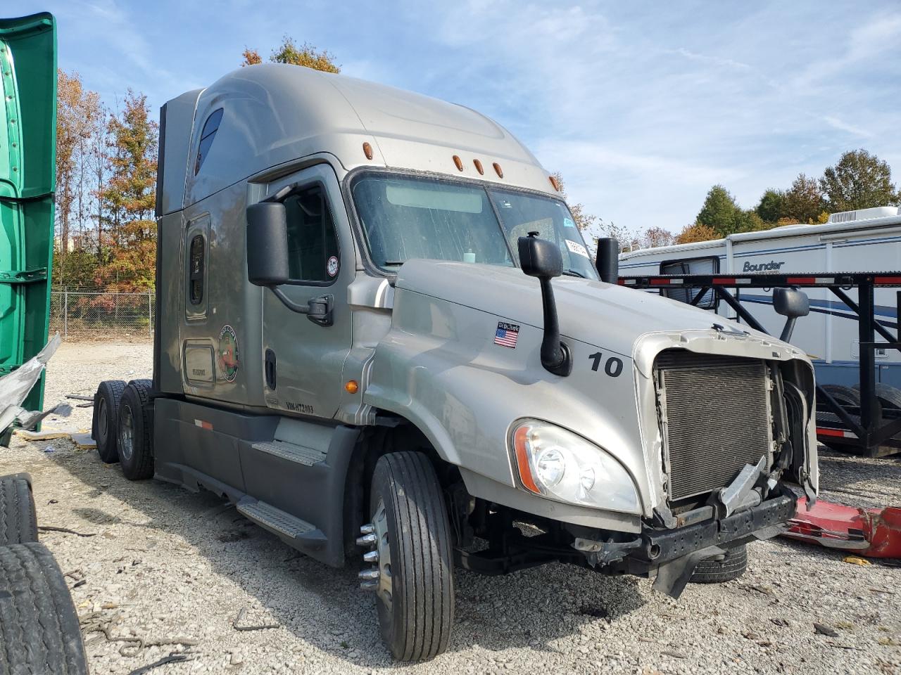 2017 Freightliner Cascadia 125 продається в Columbus, OH - Side