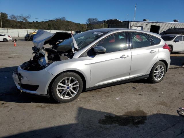  FORD FOCUS 2017 Silver