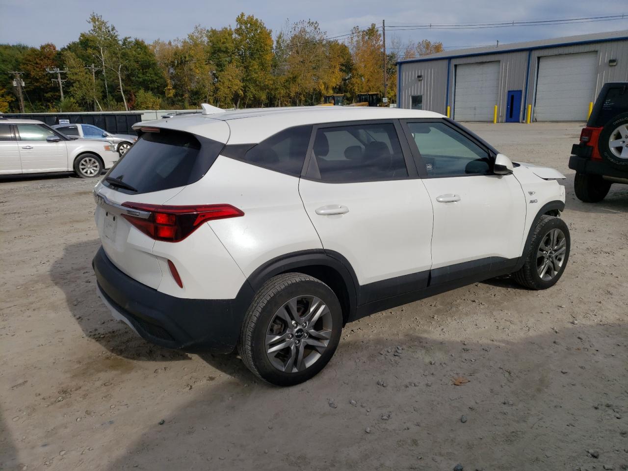 2022 Kia Seltos - Image 3