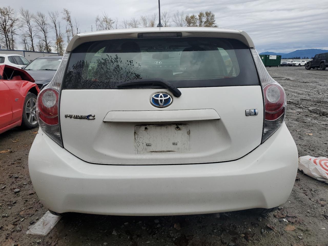 JTDKDTB32C1516090 2012 Toyota Prius C