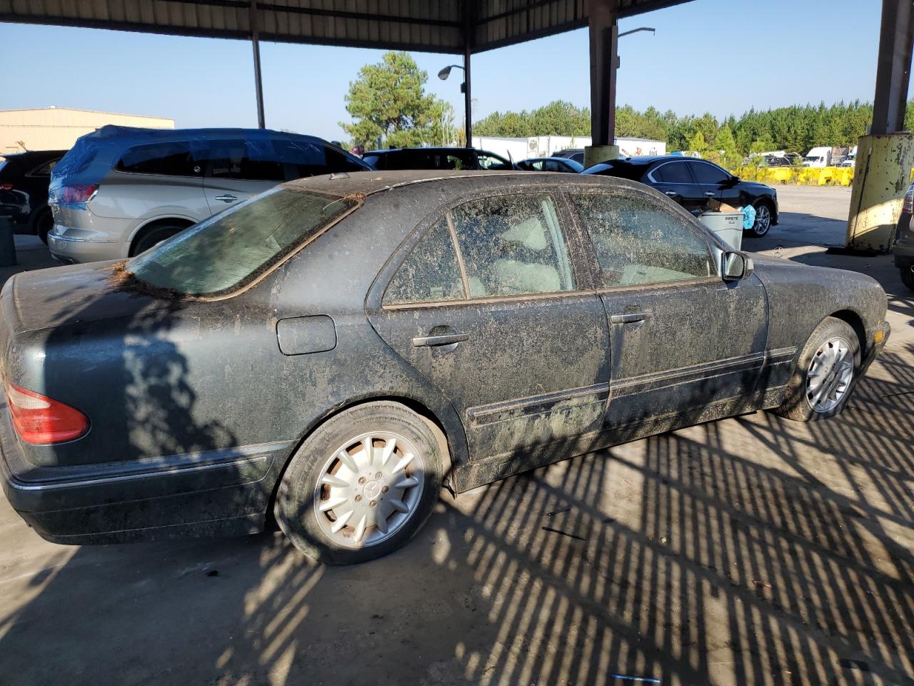 2000 Mercedes-Benz E-klasse - Image 3